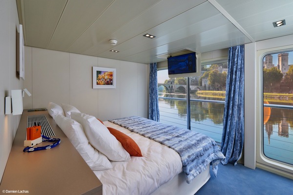 CroisiEurope, MS Van Gogh, Upper Deck Cabins 3 - ©Damien Lachas.jpg